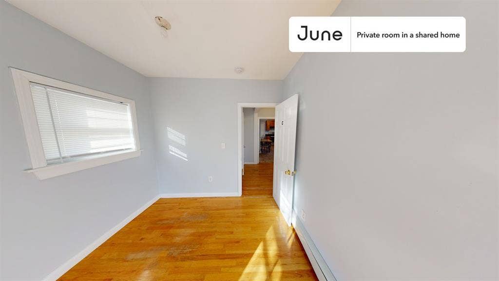 5 BR in Boston