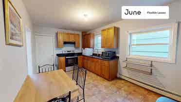 5 BR in Boston