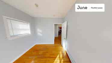 5 BR in Boston