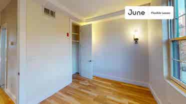 4 BR in New York City