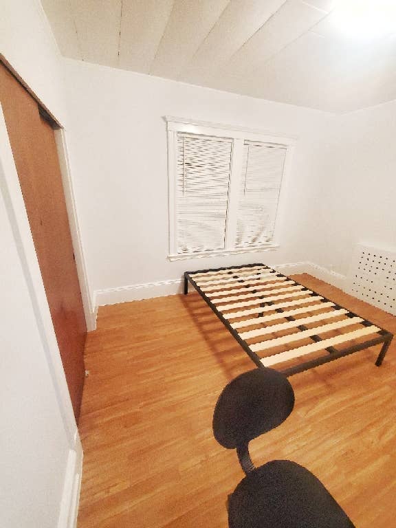 Privet room for rent in Medford