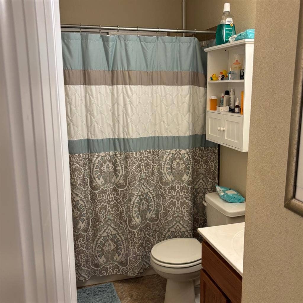 Elgin - Room for Rent