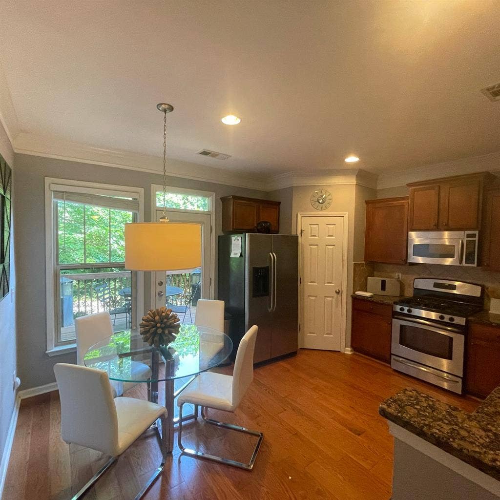 Room for rent in Grant Park - Atl