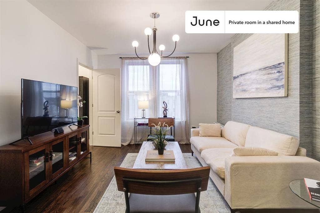 4 BR in New York City