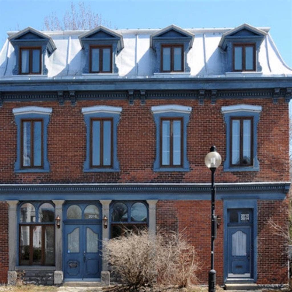 Montréal Ahuntsic.  Cession de bail