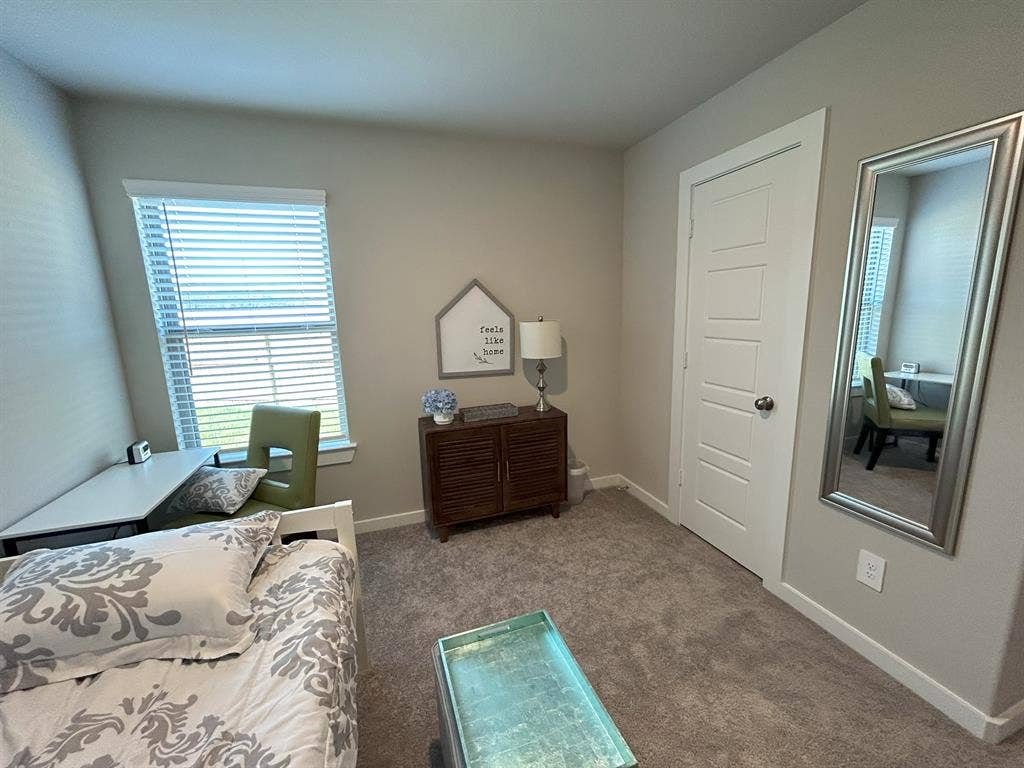 Room in new house w/tree line view!