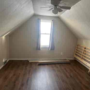 Spacious room in a friendly house