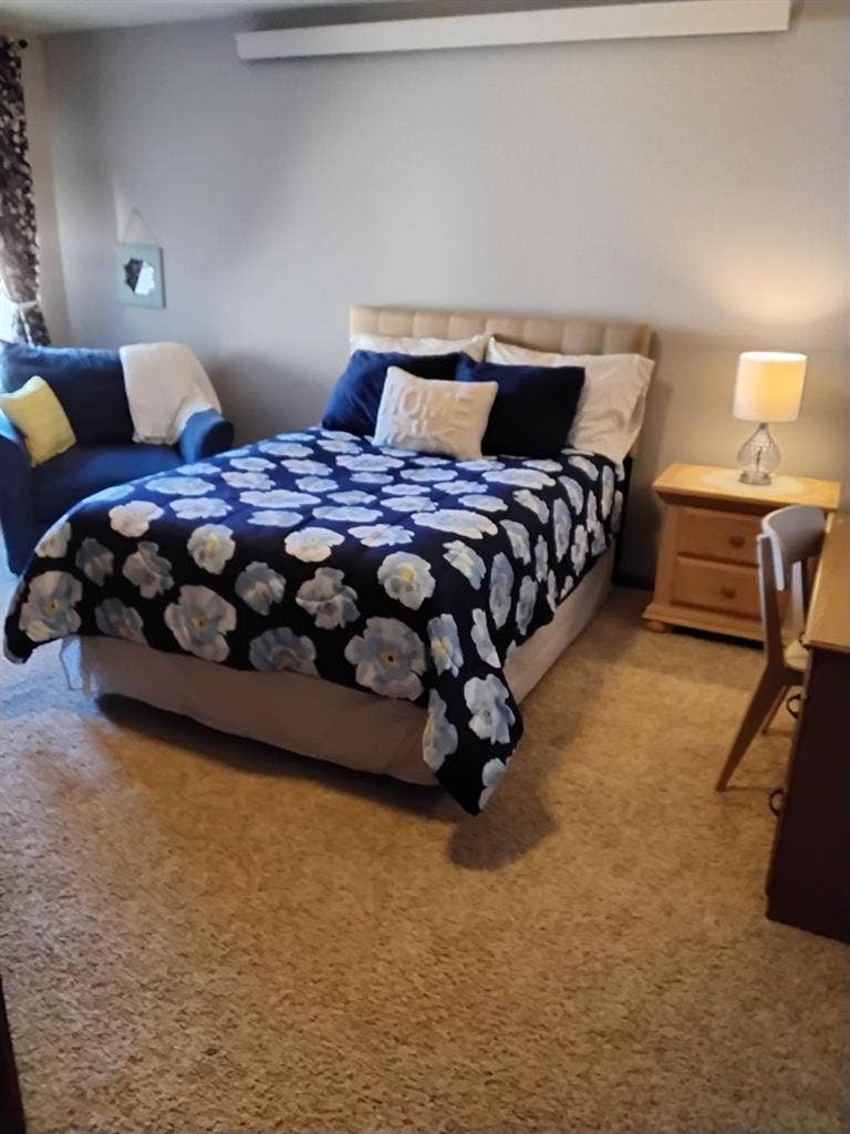 Furnished room in large quiet condo