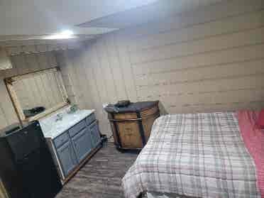 Fully Furnished Basement Room