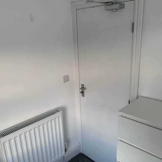 Room in shared house in Bangor