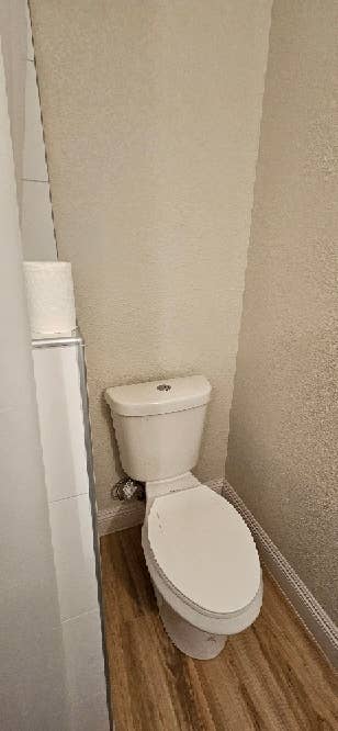 Room for rent with private bathroom