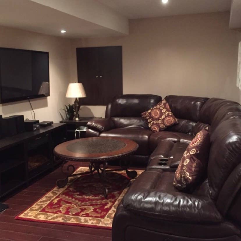 Room for rent. Central Mississauga!