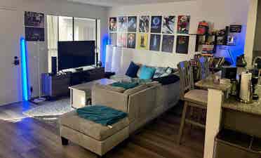 1-Bedroom Sublet in WEHO