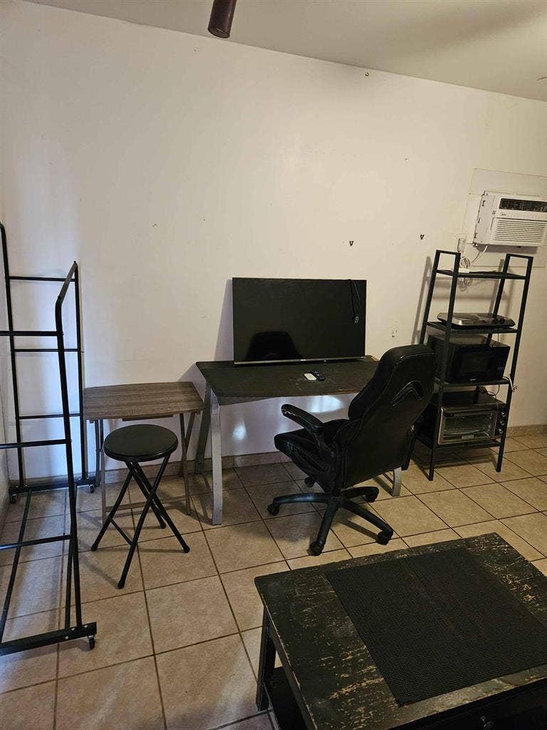 Furnished Room  Free utilities