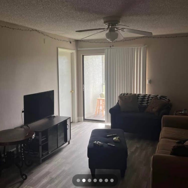 Split rent in 2 bedroom apartment