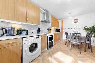 Cozy 3-Bed Canary wharf,Garden,O2