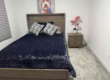 Furnished room