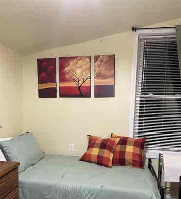 Comfortable Private Room to Rent