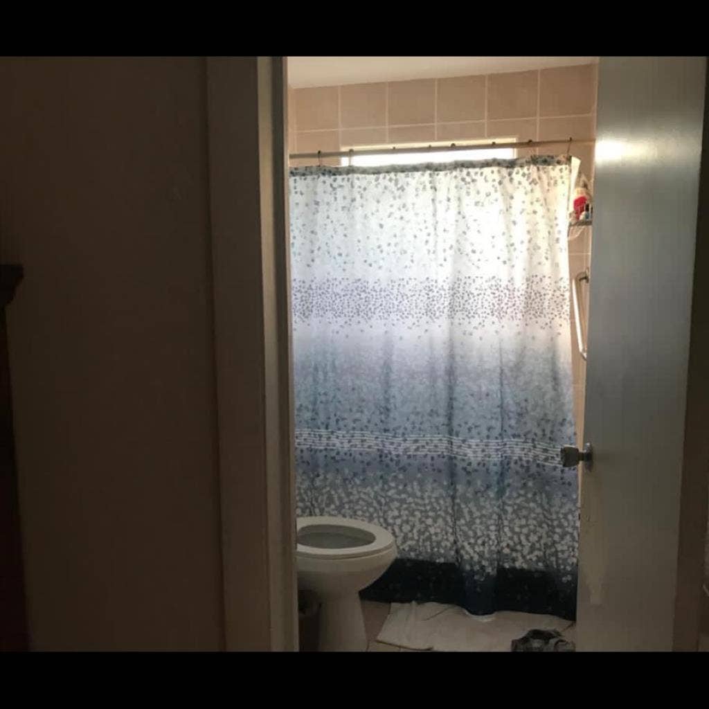 Room for rent in Westchester, Miami