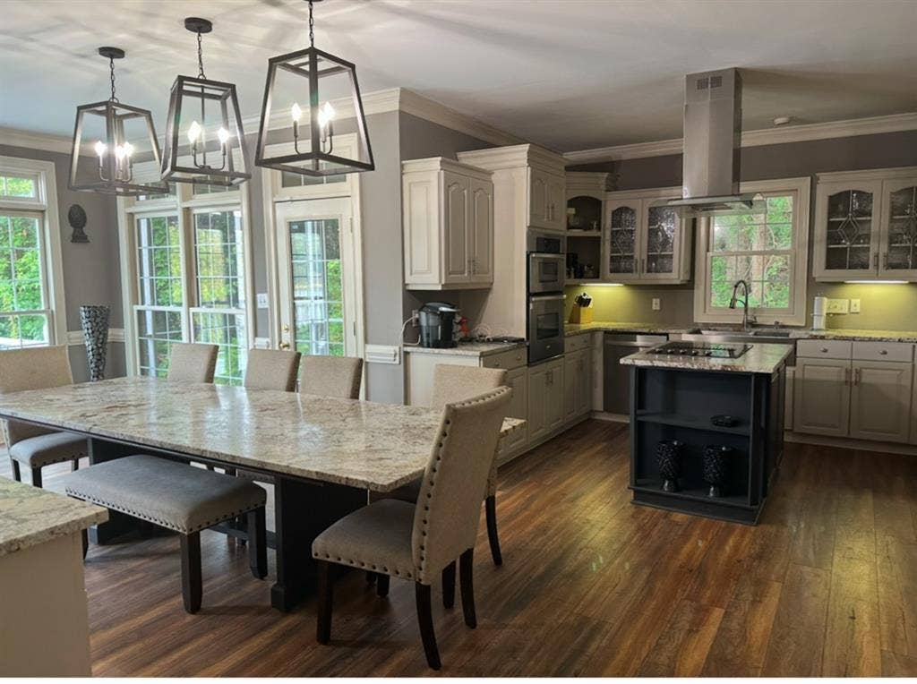 Large Luxury Lake Home