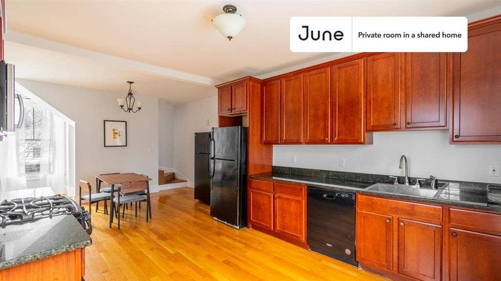 5 BR in Boston