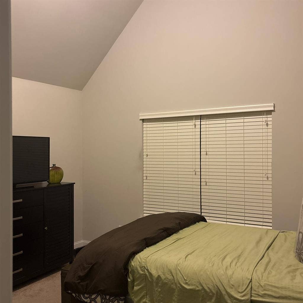 Room for in Lawrenceville,Ga