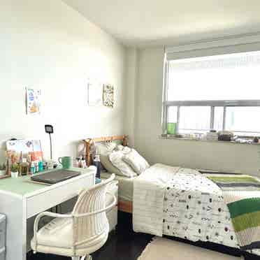 Furnished Bedroom for females