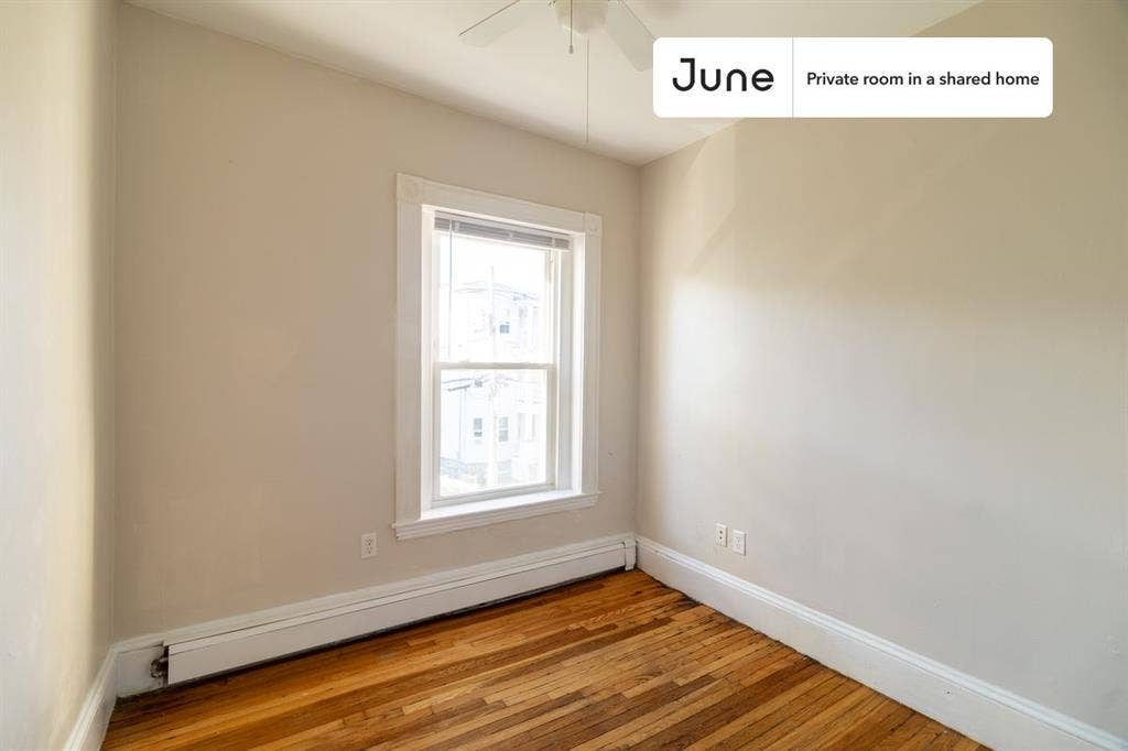 4 BR in Boston