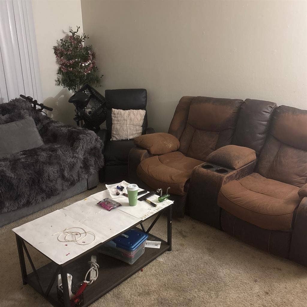 Living room for rent