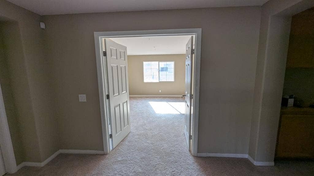 Room for Rent in Corona/Norco Hills