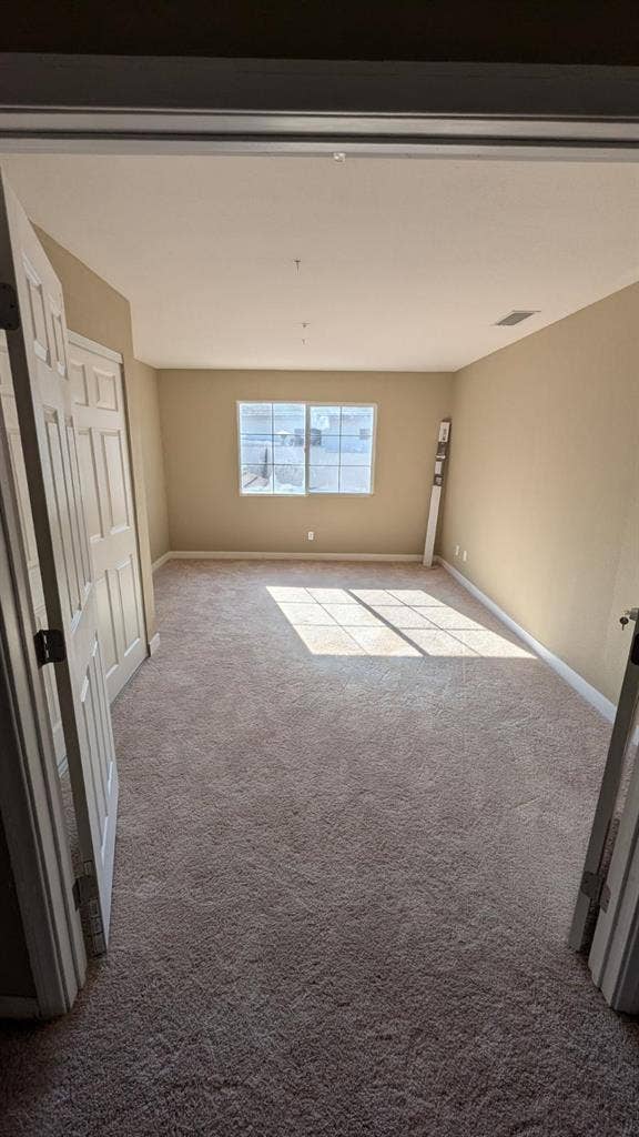 Room for Rent in Corona/Norco Hills