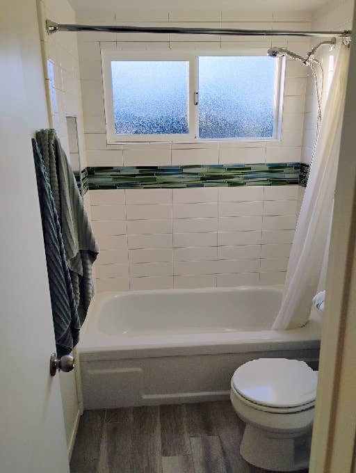 Room for rent in Pinole