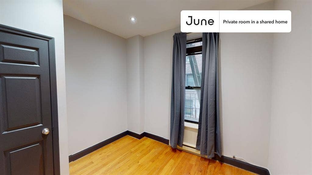 3 BR in New York City