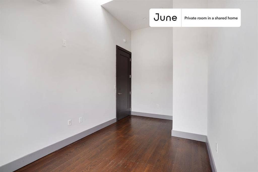 4 BR in New York City