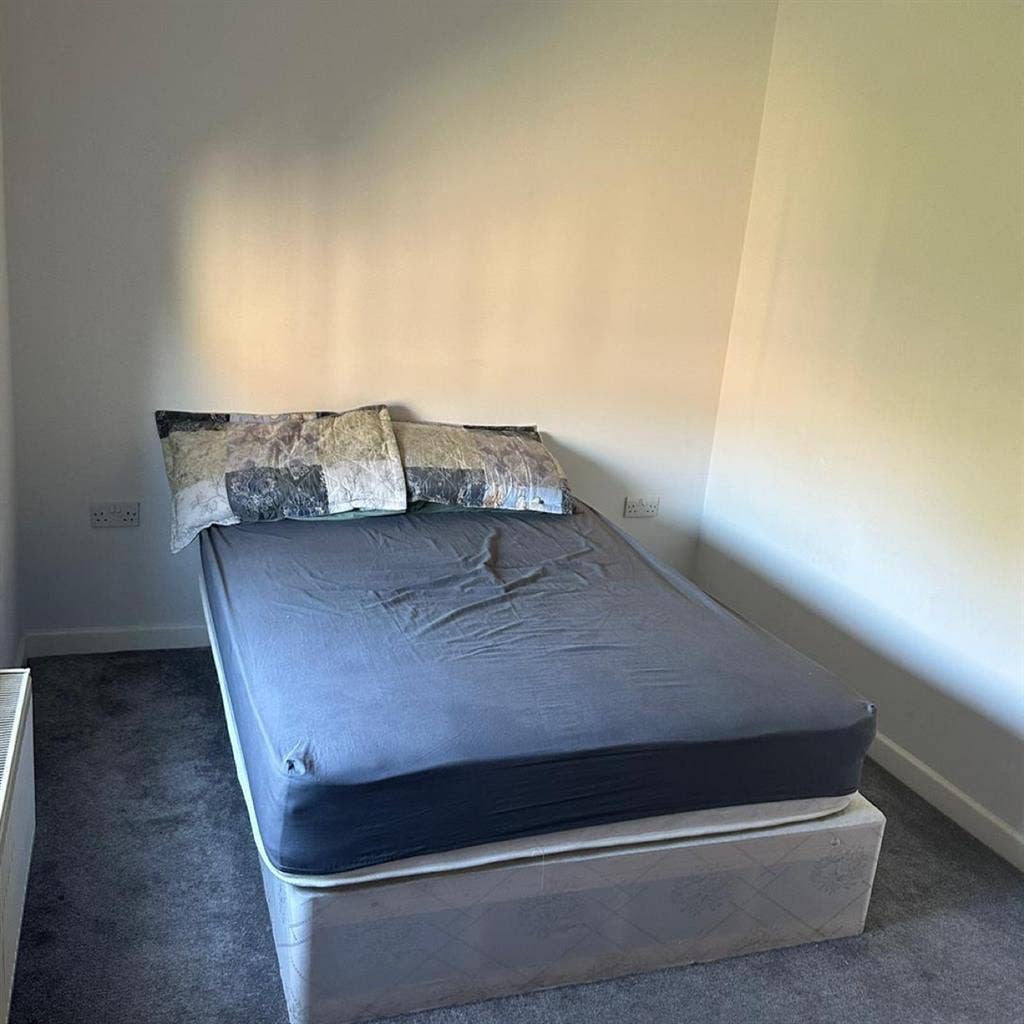 Double room for rent