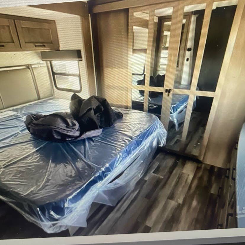 !! RV TRAILER SPACE FOR RENT !!