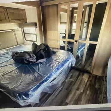 !! RV TRAILER SPACE FOR RENT !!