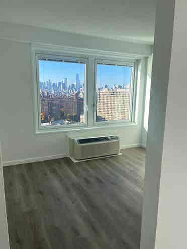 ✨Spacious Room in Kips Bay✨