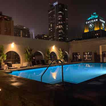 Private room and bath in DTLA!