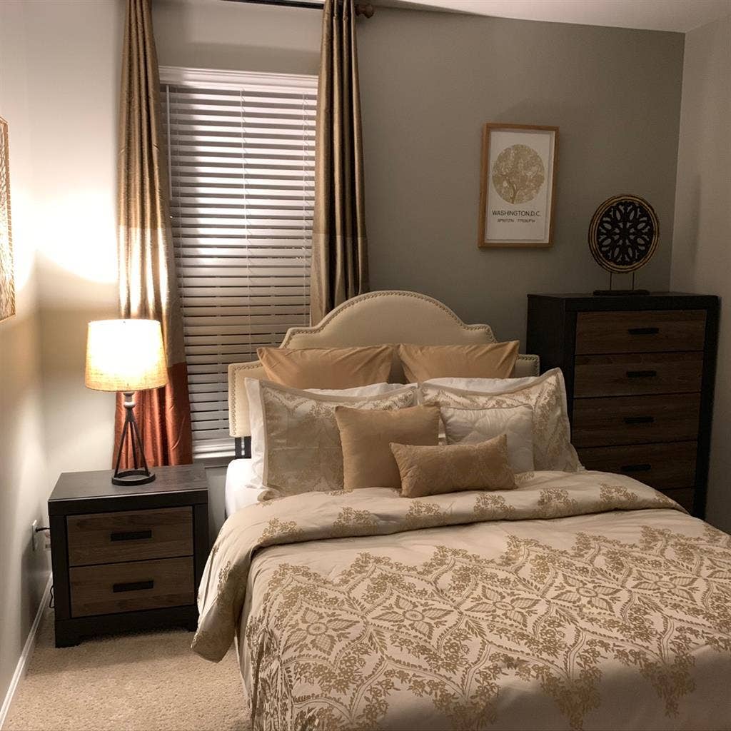 Fully furnished room rentals