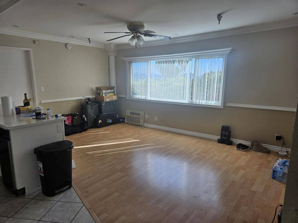 Need 2 people for Master Bedroom