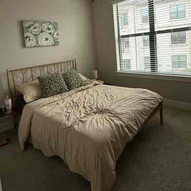 Subletting furnished apartment 