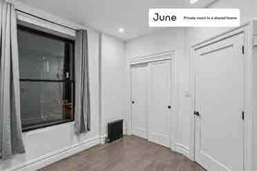 2 BR in New York City