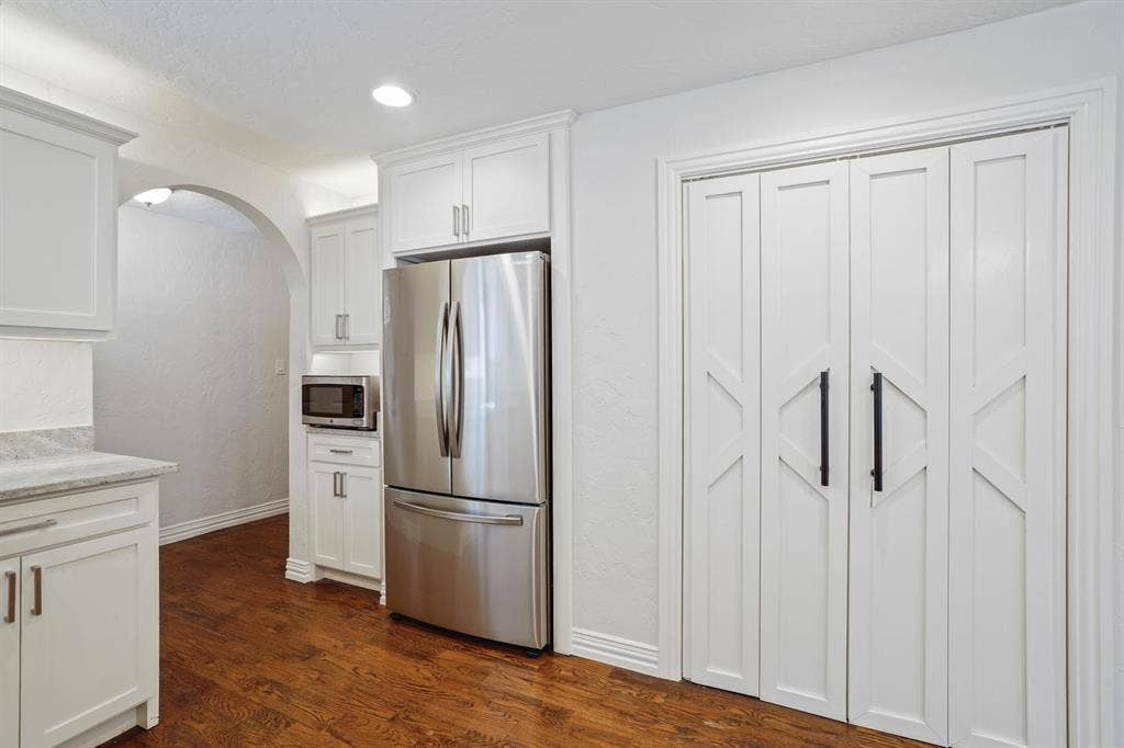 1 BR in Dallas