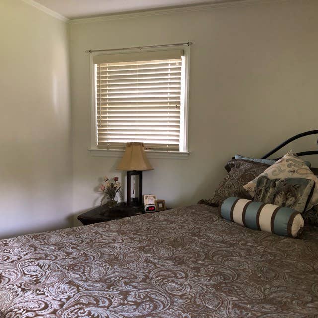 Statesville NC  
House Share