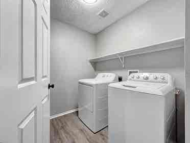 1 BR in Lancaster