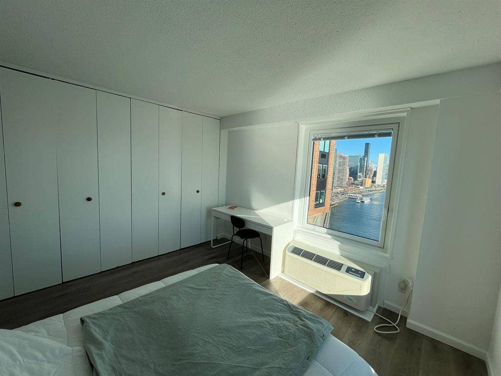 ✨Spacious Sunlit Room in Kips Bay✨