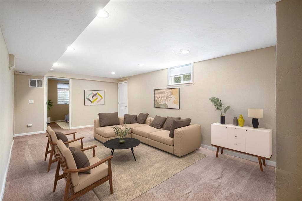 1 BR in Denver