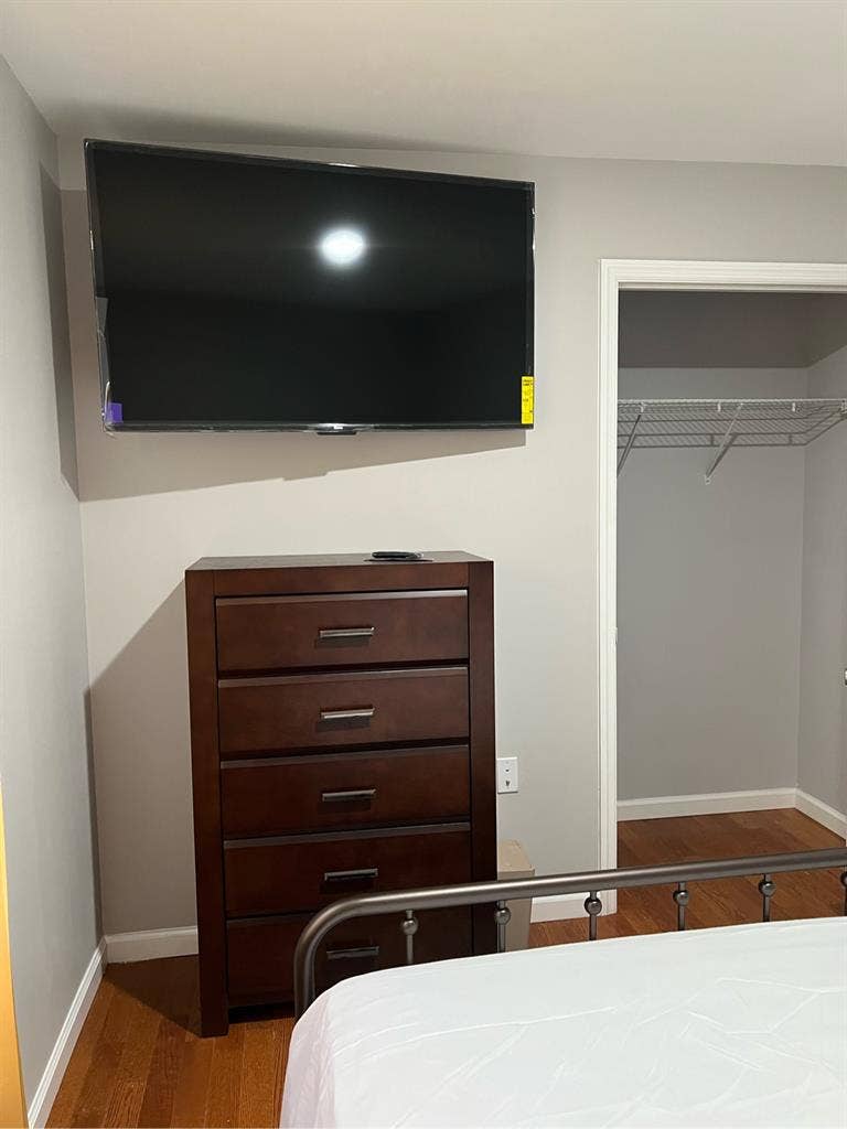 Rooms for rent inNewark New Jersey