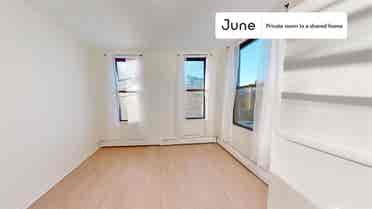 2 BR in New York City